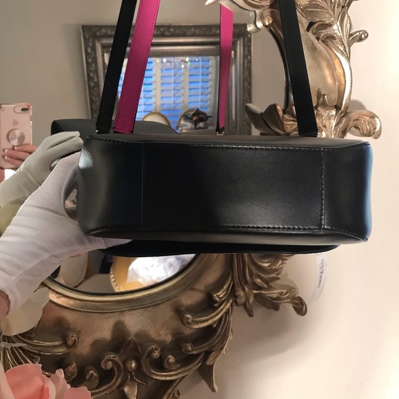 Kate Spade Blk Lthr Saddle Bag w/Hot Pink & Gold - Picture 5 of 8